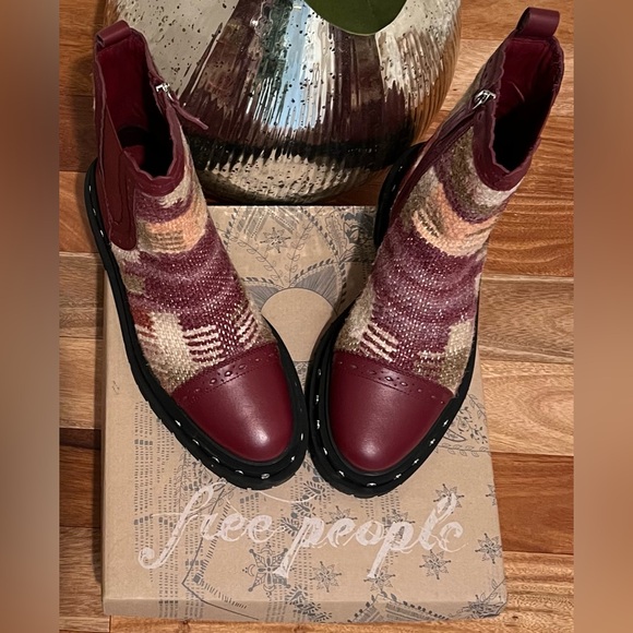 New In Box- Free People- Chelsea Tate Boot- Mulberry Mix- Size 8.5 - Picture 7 of 15